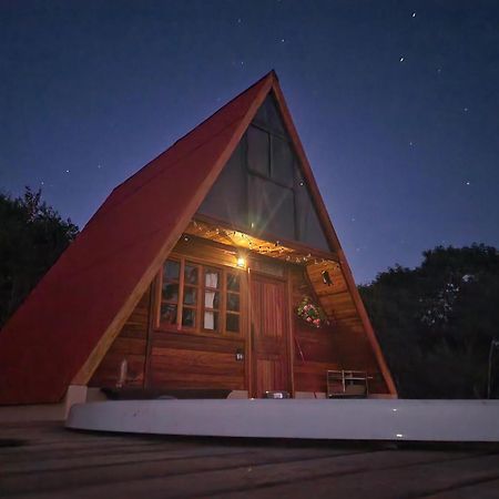 Suisse Chalet By Montjacui - Com Jacuzzi Cunha Kültér fotó