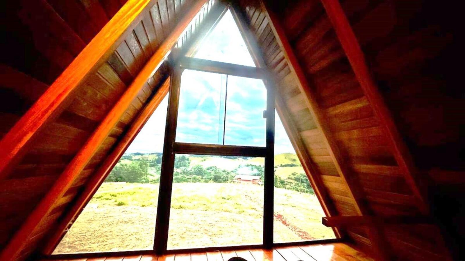 Suisse Chalet By Montjacui - Com Jacuzzi Cunha Kültér fotó