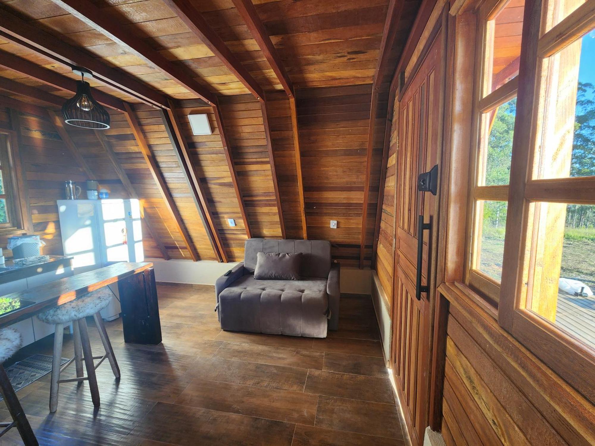 Suisse Chalet By Montjacui - Com Jacuzzi Cunha Kültér fotó