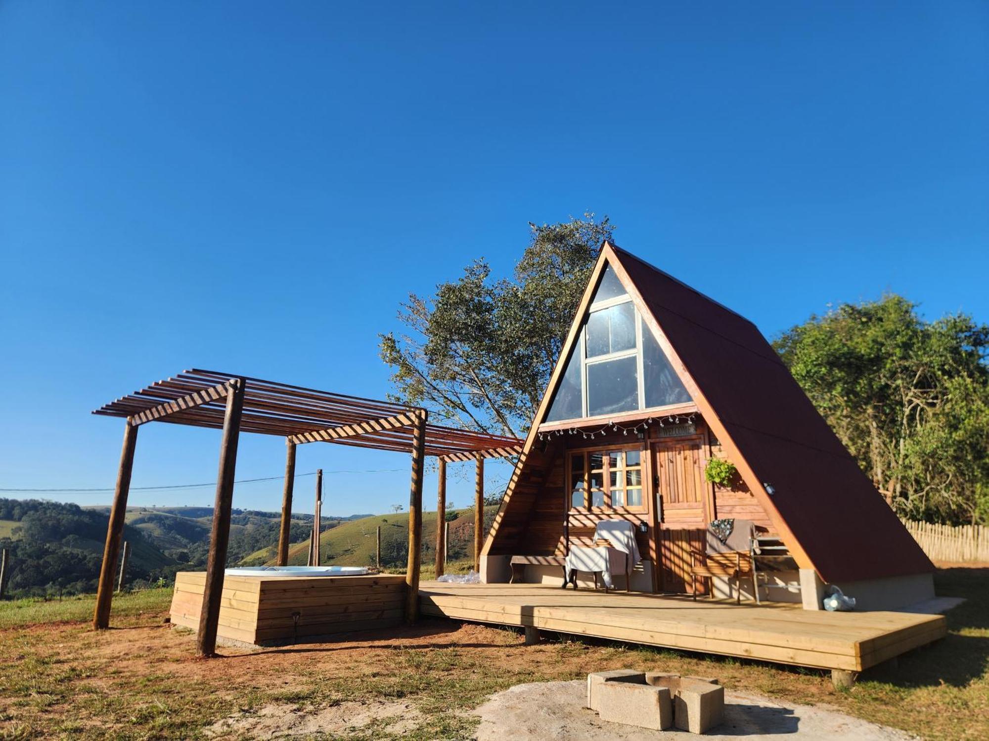 Suisse Chalet By Montjacui - Com Jacuzzi Cunha Kültér fotó